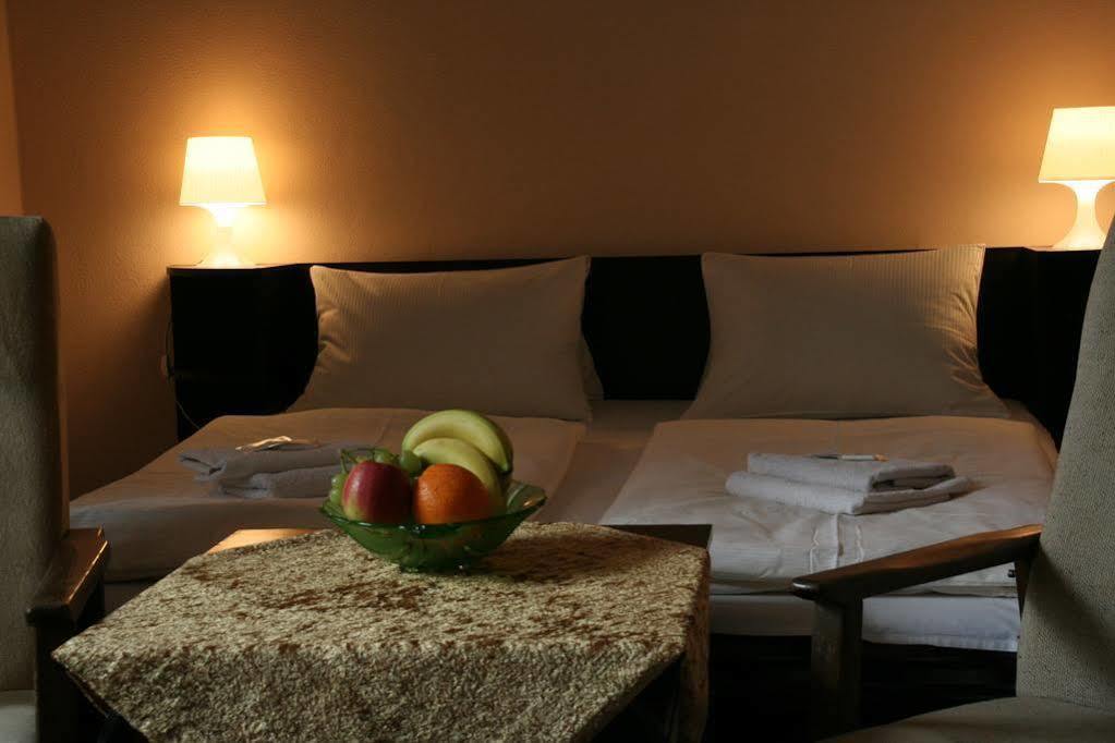 Hotel Bayer Plzeň Buitenkant foto